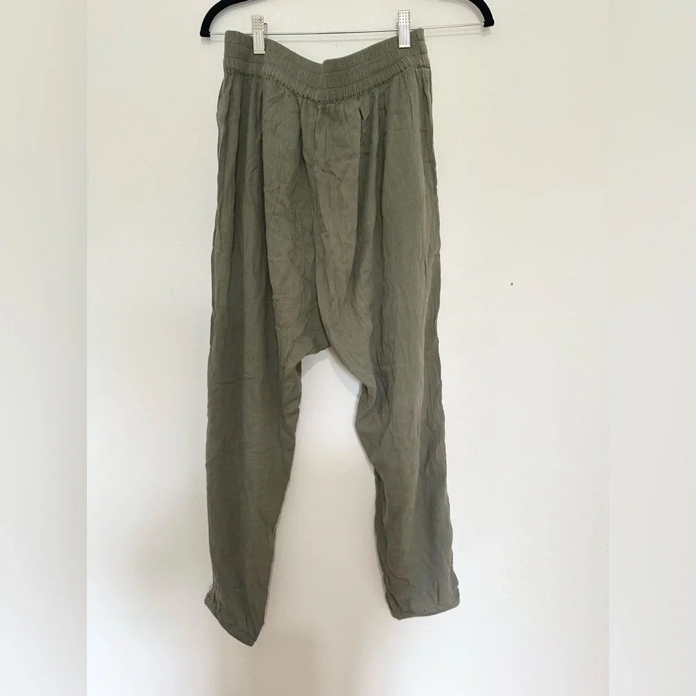 Aerie Green Sweatpants Relaxed Fit Joggers size small boho indie